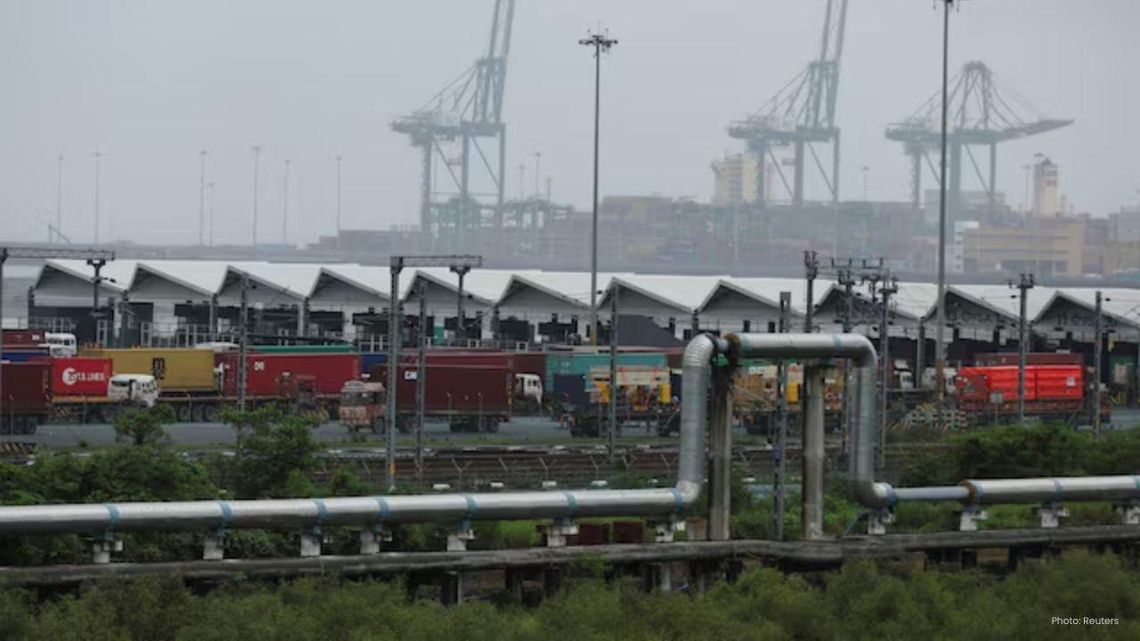 India's Trade Deficit Reaches Record $41.68 Billion Amid Gold Surge