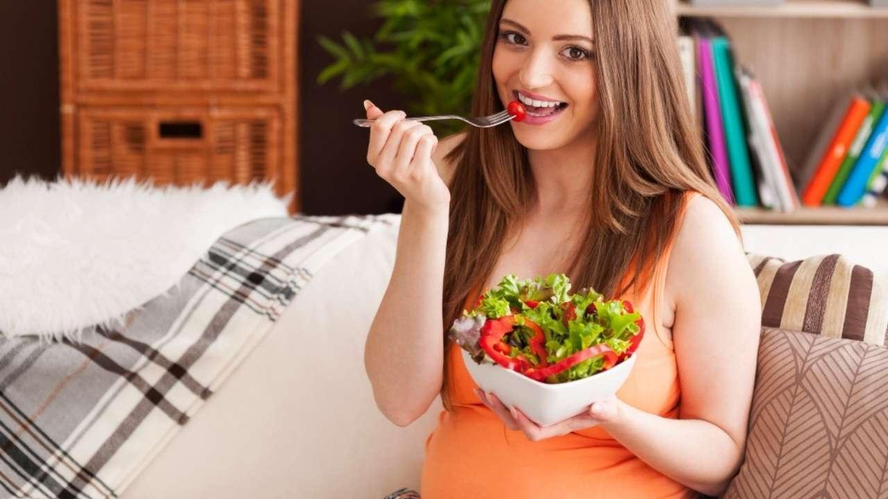 Essential Nutrients: Top 5 Pregnancy Superfoods for Maternal and Fetal Health