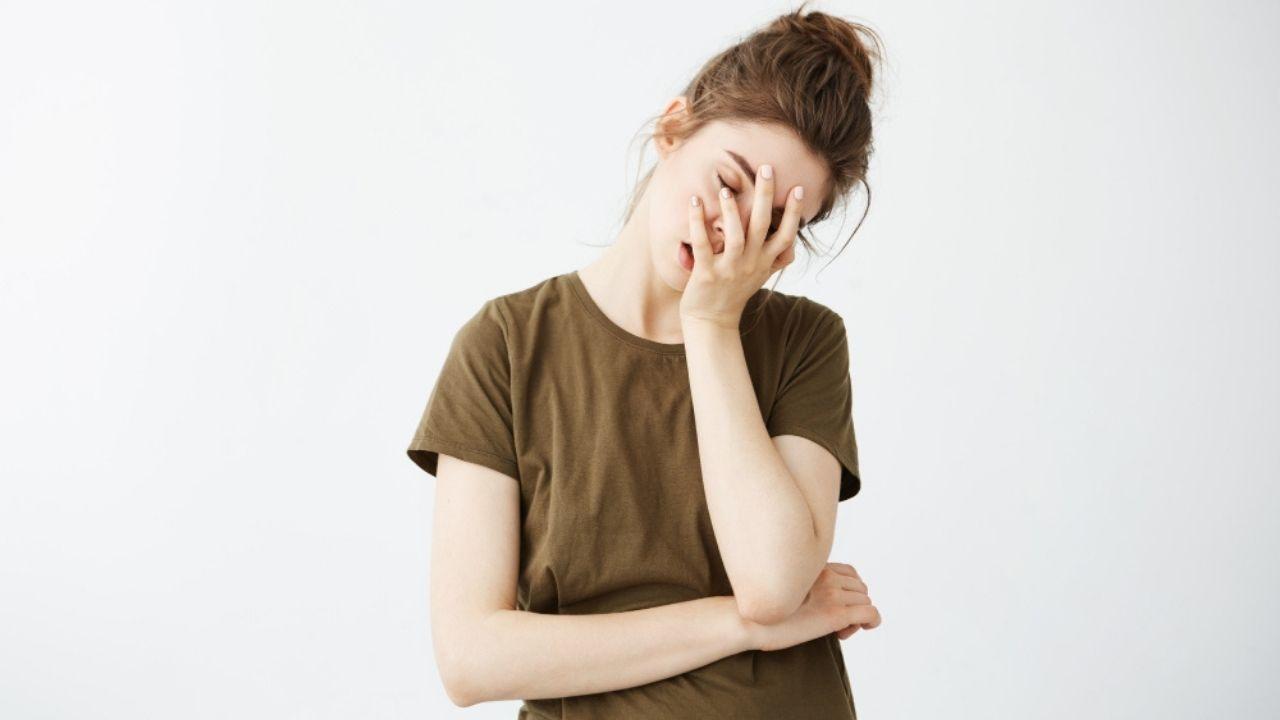 Revitalize Your Energy: 4 Essential Tips for Women Facing Fatigue