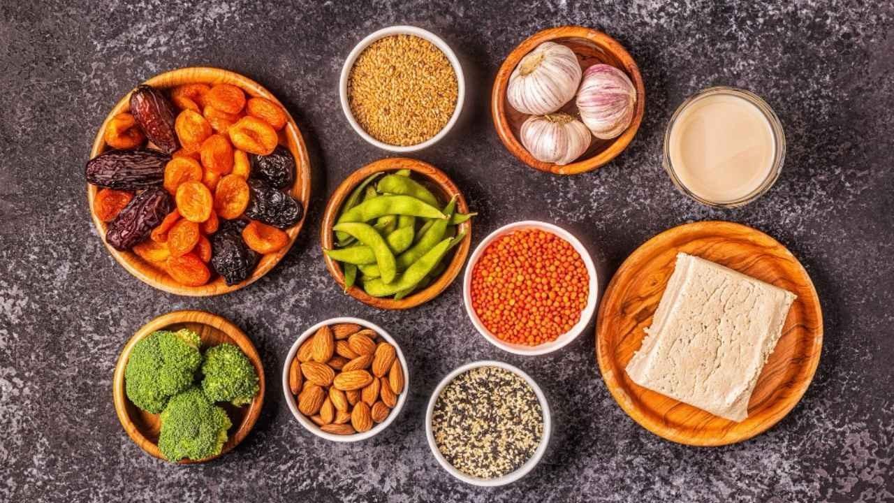 Sneaking Superfoods: 5 Clever Ways to Enhance Winter Snacks for Picky Eaters