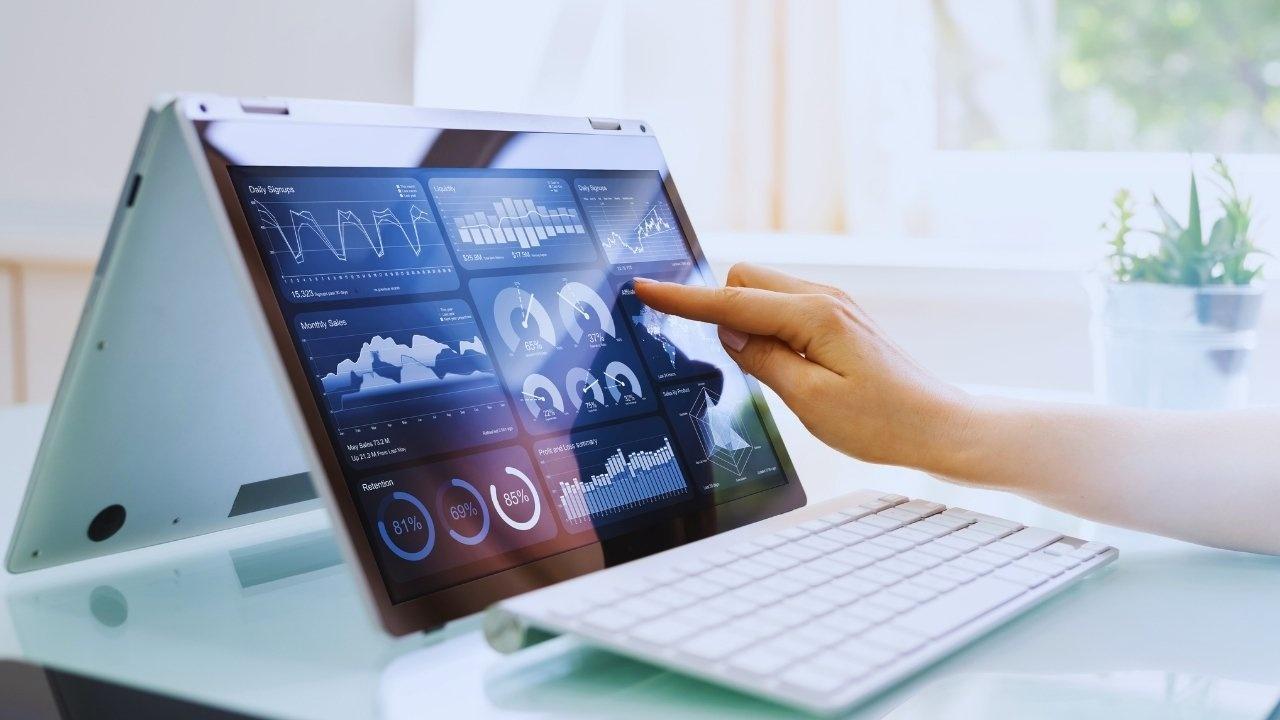 Boosting Digital Skills: Community Programs Gain Momentum