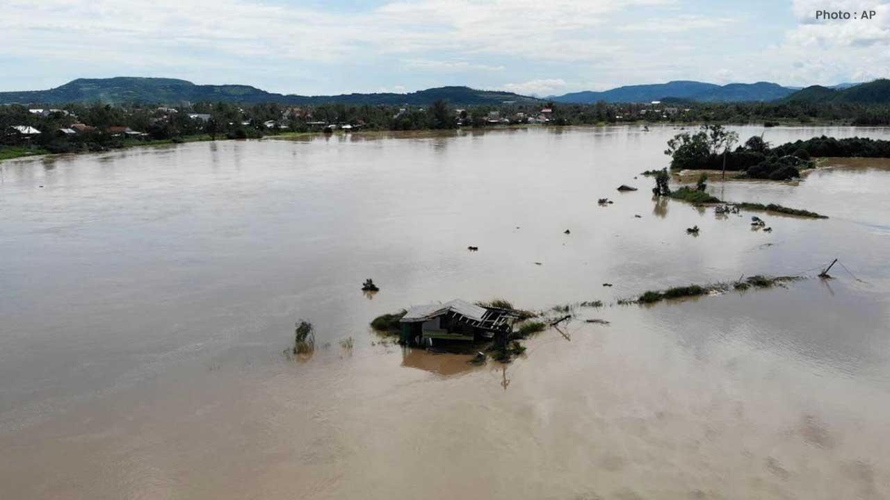 Tragic Flooding and Landslides Claim 16 Lives in Central Vietnam