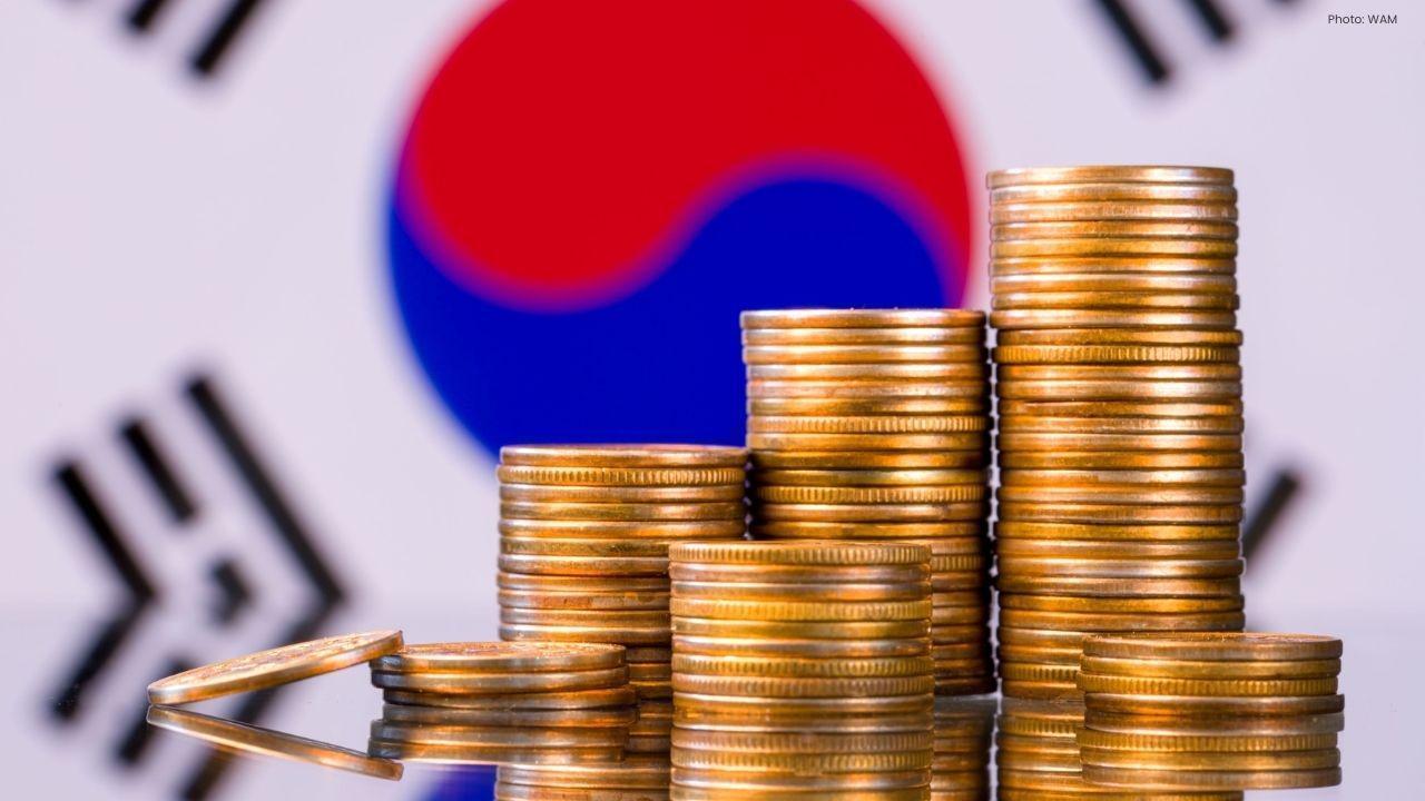 South Korea's Exports Experience 8% Boost Fueled by Chip and Auto Demand
