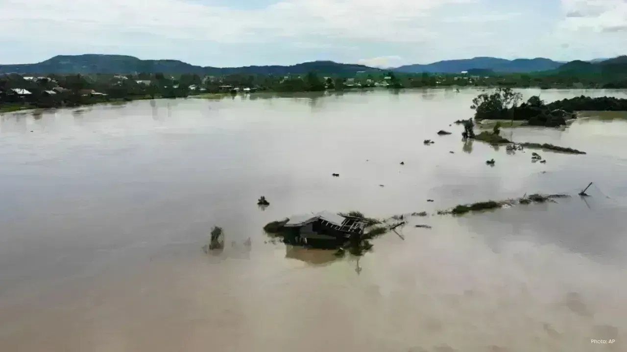Devastating Floods in Central Vietnam Lead to 90 Fatalities