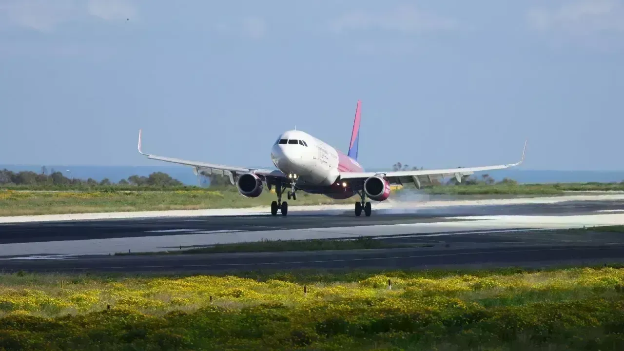 Ariana Afghan Airlines Flight Diverts to Wrong Runway at Delhi Airport