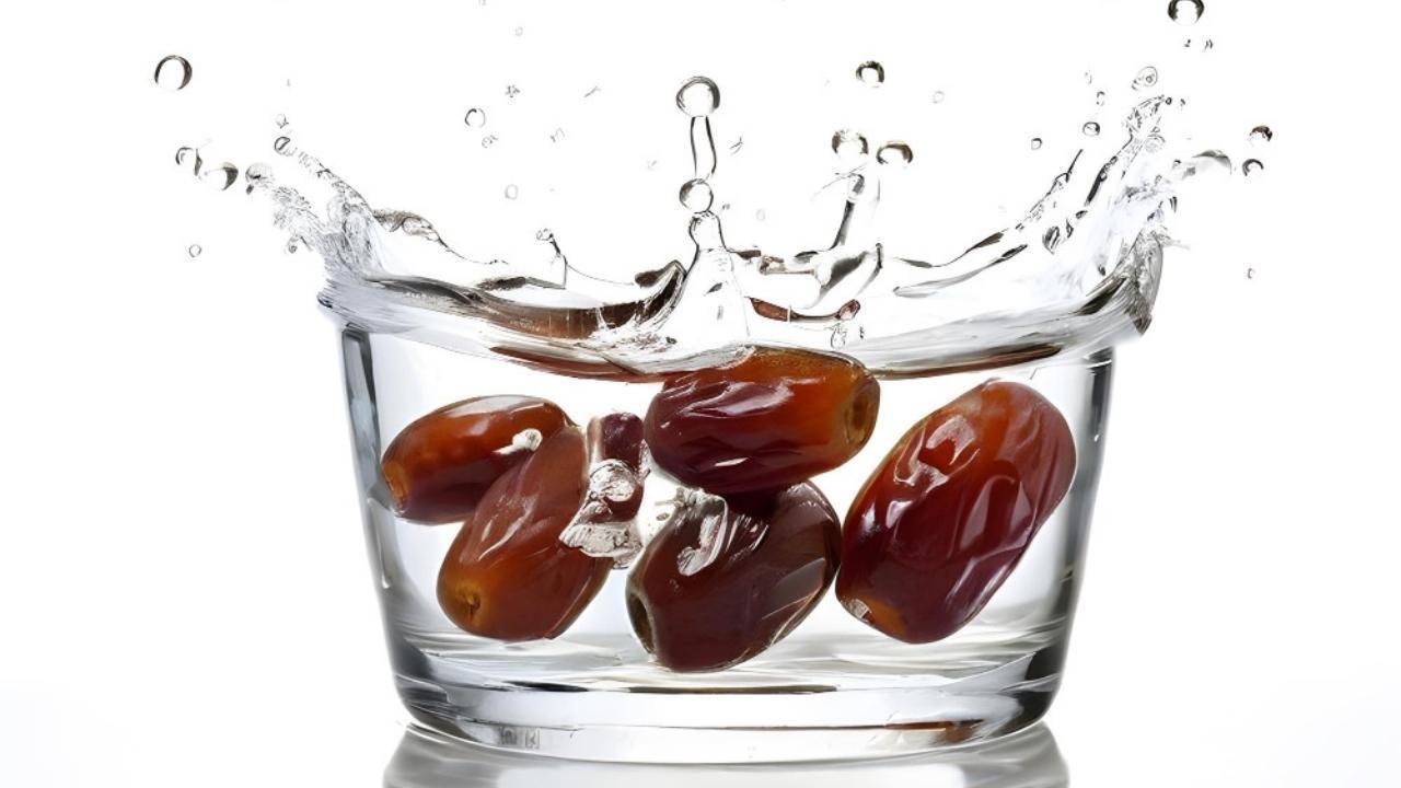 Discover the Health Perks of Raisin Water: A Morning Essential