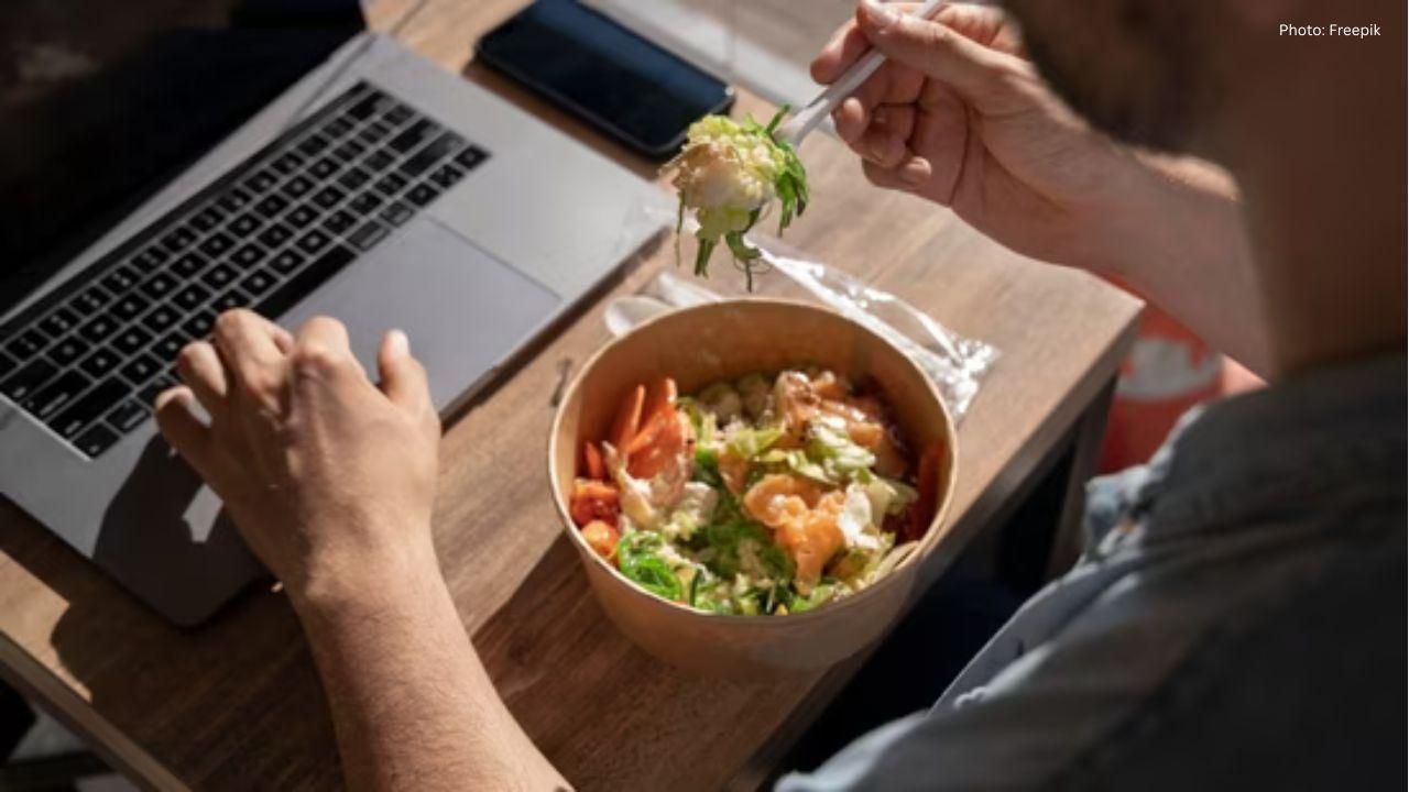 Expert Nutritionist from Bengaluru Offers Strategies to Mitigate Late-Night Dinner Effects