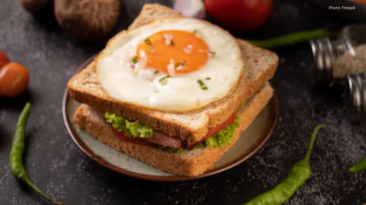 Revitalize Your Mornings with a Nutritious Wholewheat Egg Sandwich