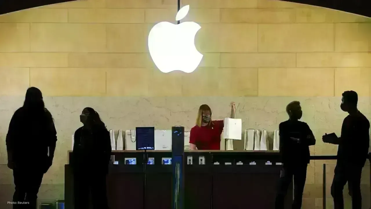 Apple Enhances Sales Strategy, Leading to Job Reductions Worldwide