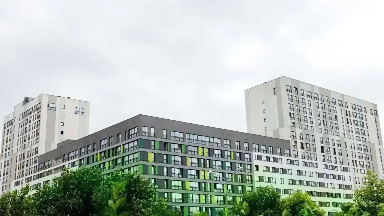 Real Estate Stocks Surge Following RBI Rate Cut Indications