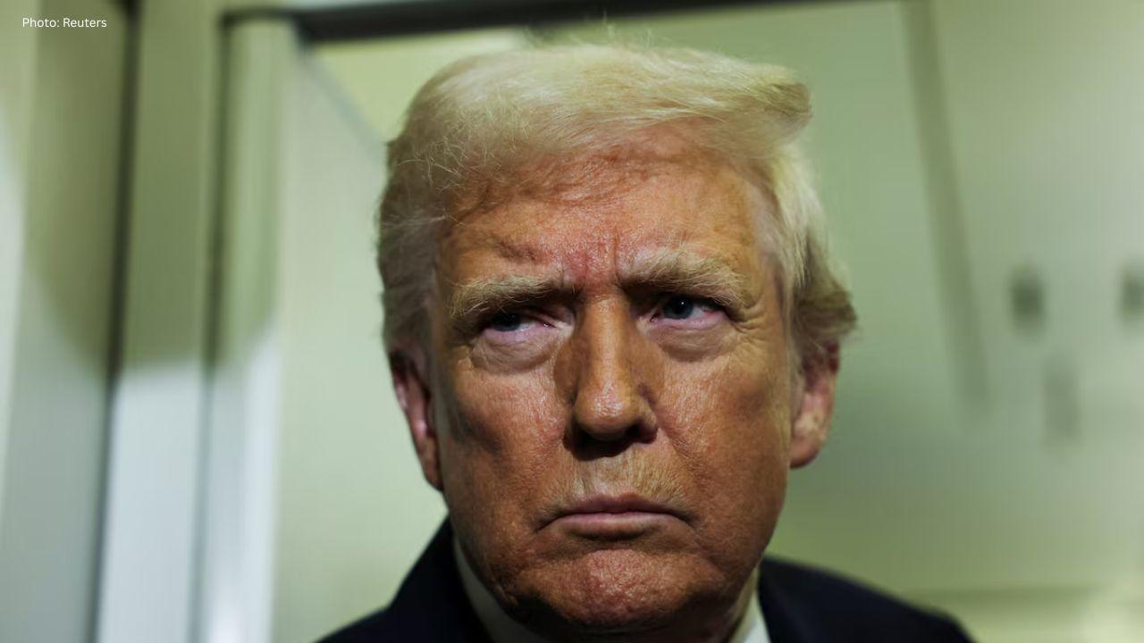 Swiss MPs Demand Probe Into Gifts Given to Trump After Tariff Deal