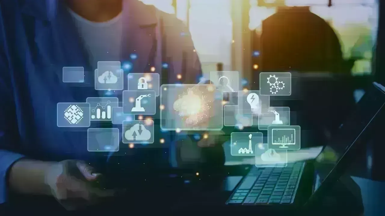 Cloud Storage, Password Managers and Family Data: Building a Digital Safety Net at Home