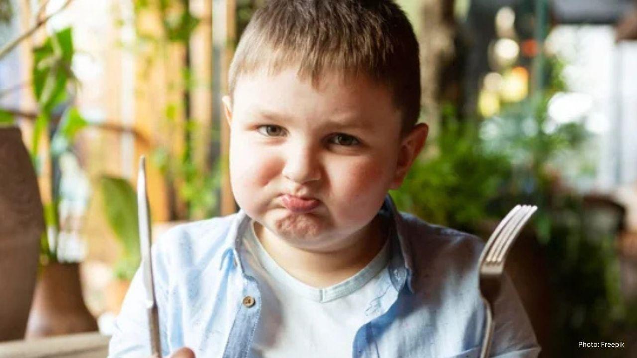 7 Early Signs Your Child May Be Gaining Unhealthy Weight