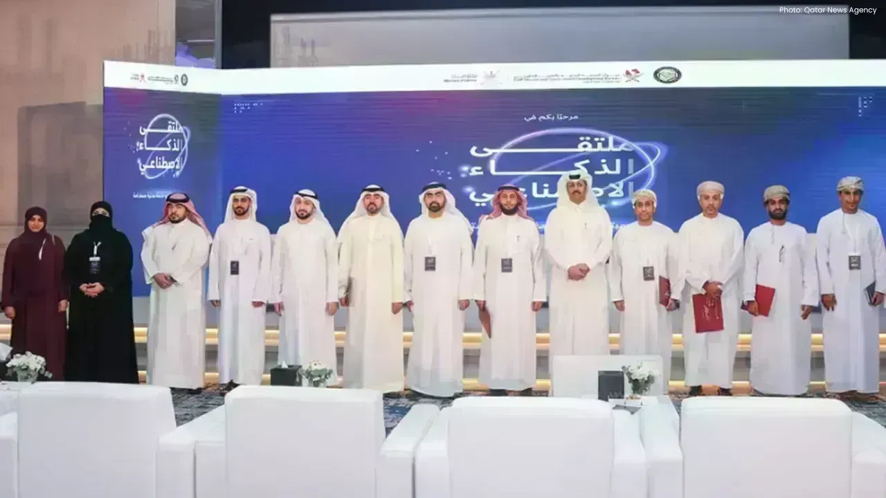 Gulf Forum Deliberates on AI Innovations to Enhance Civil Service Efficiency