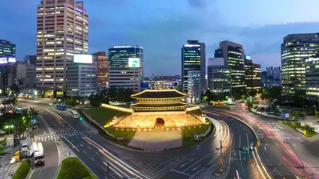 Surge in South Korea's Tourism Fueled by K-Beauty and K-Food Trends