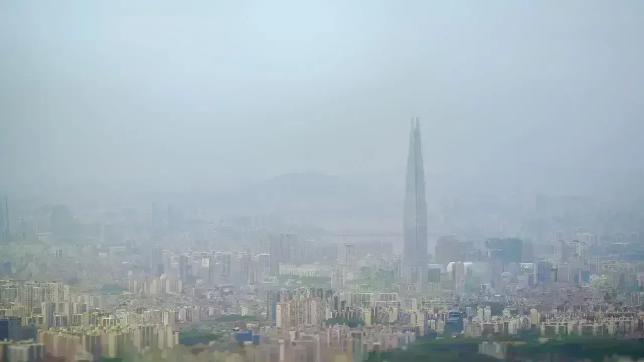 Is Your Morning Walk Helping or Hurting You Due to Toxic Air?