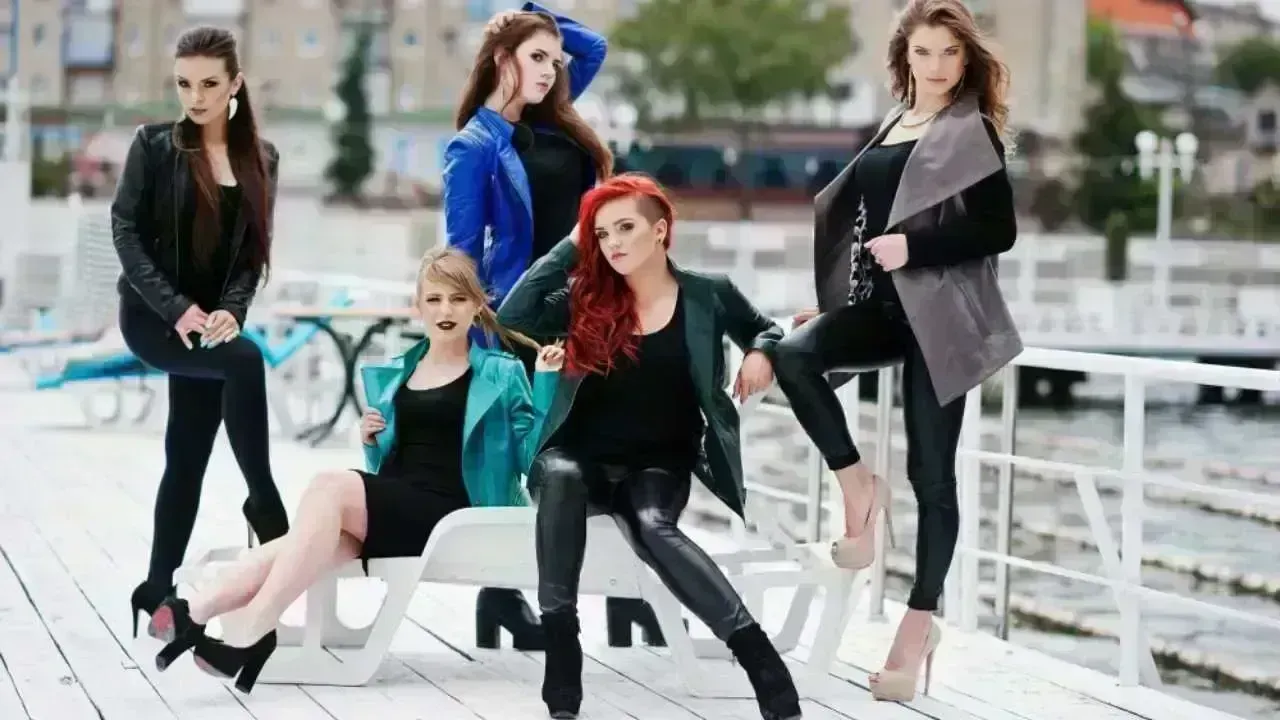 Chic Ankle Boot Styling: Fashion Tips for Modern Women