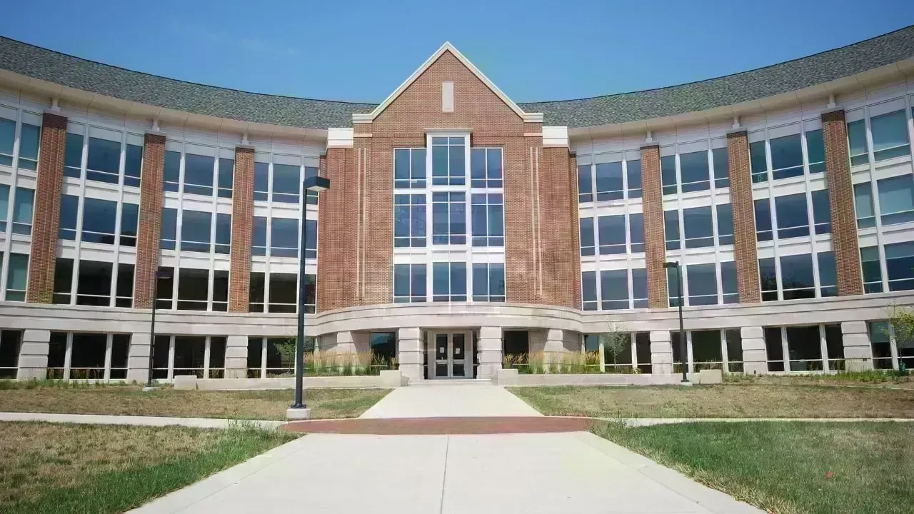 Ontario Colleges Under Financial Duress as Funding Review Begins