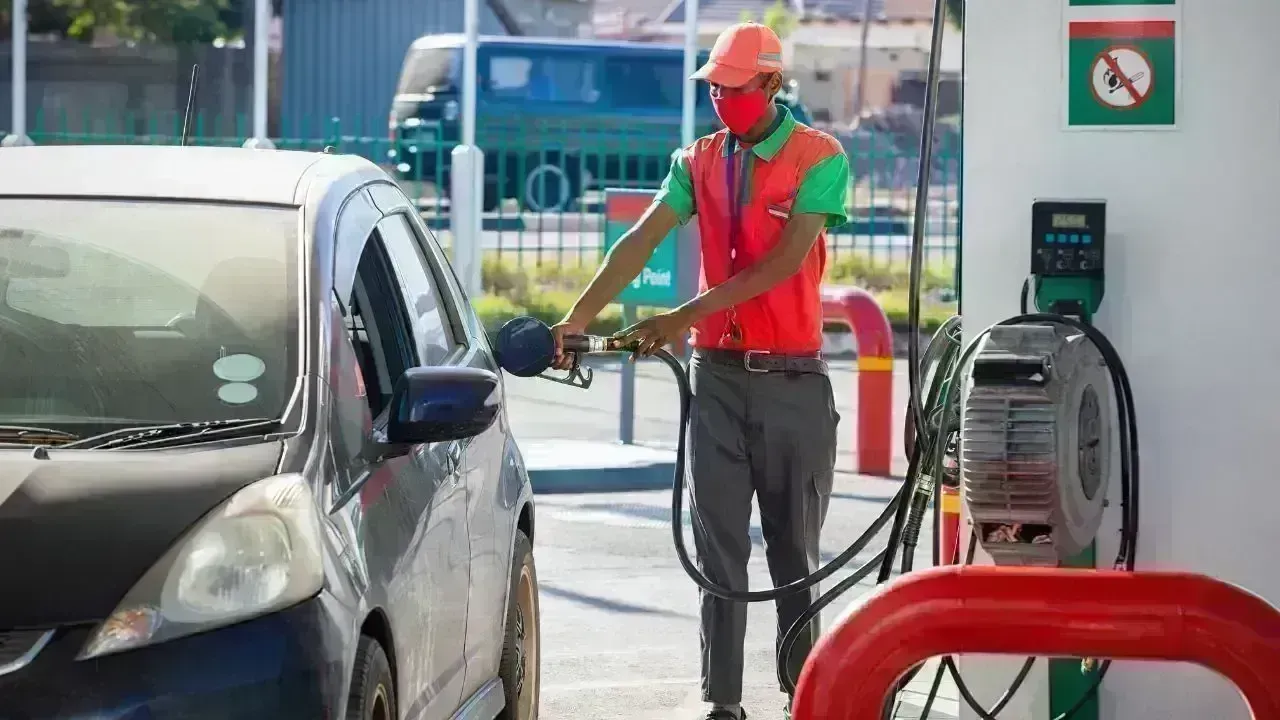 Fuel Prices in the UAE Set to Increase in December 2025