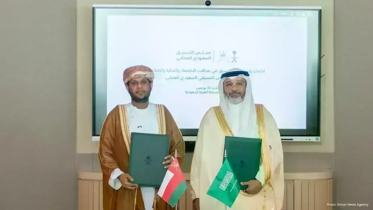Oman and Saudi Arabia Assess Joint Trade and Industry Developments