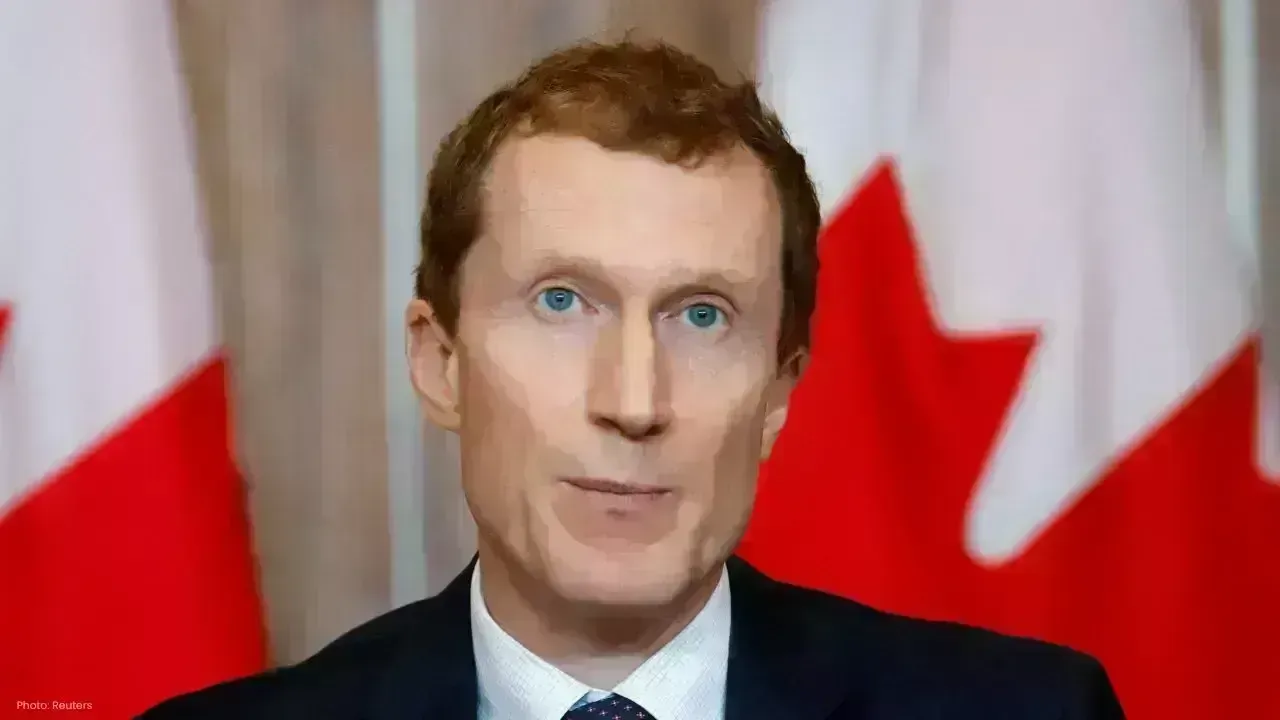 Legault Takes Aim at Miller for French Language Remarks