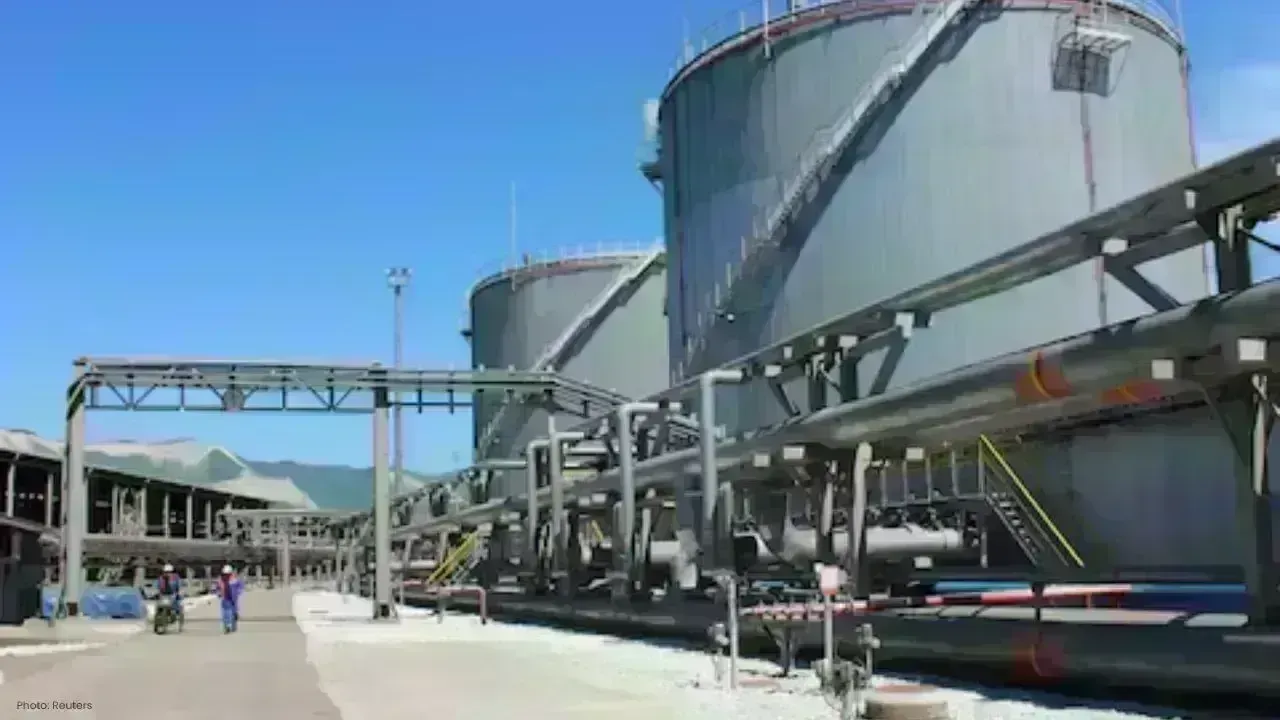 First Nations Endorse Tanker Ban, Reject Pipeline Initiatives