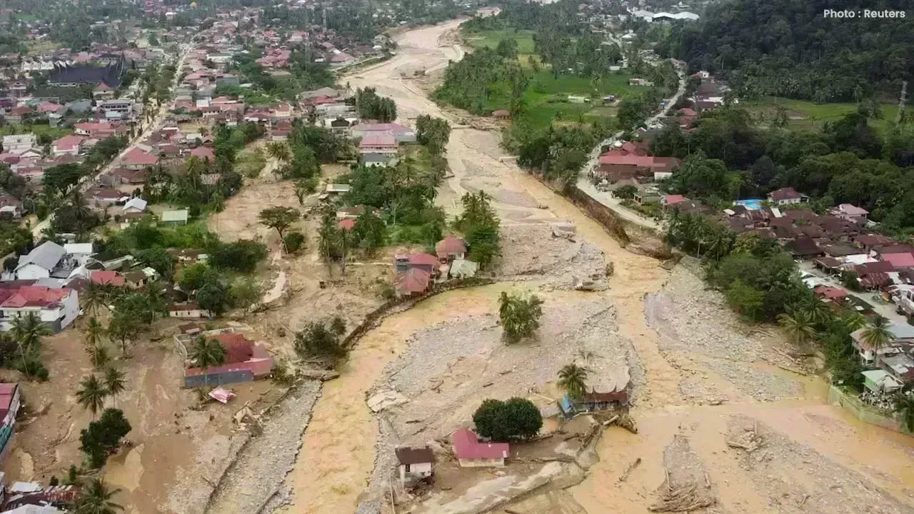 Indonesia Considers Revoking Mining Permits in Wake of Devastating Sumatra Floods