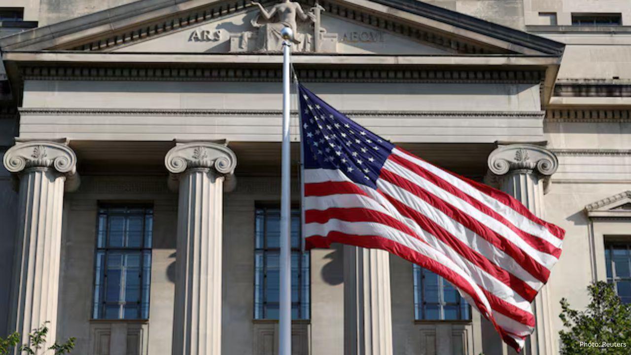 Judge Allows Release of Epstein Grand Jury Transcripts, Opening Door to New Scrutiny