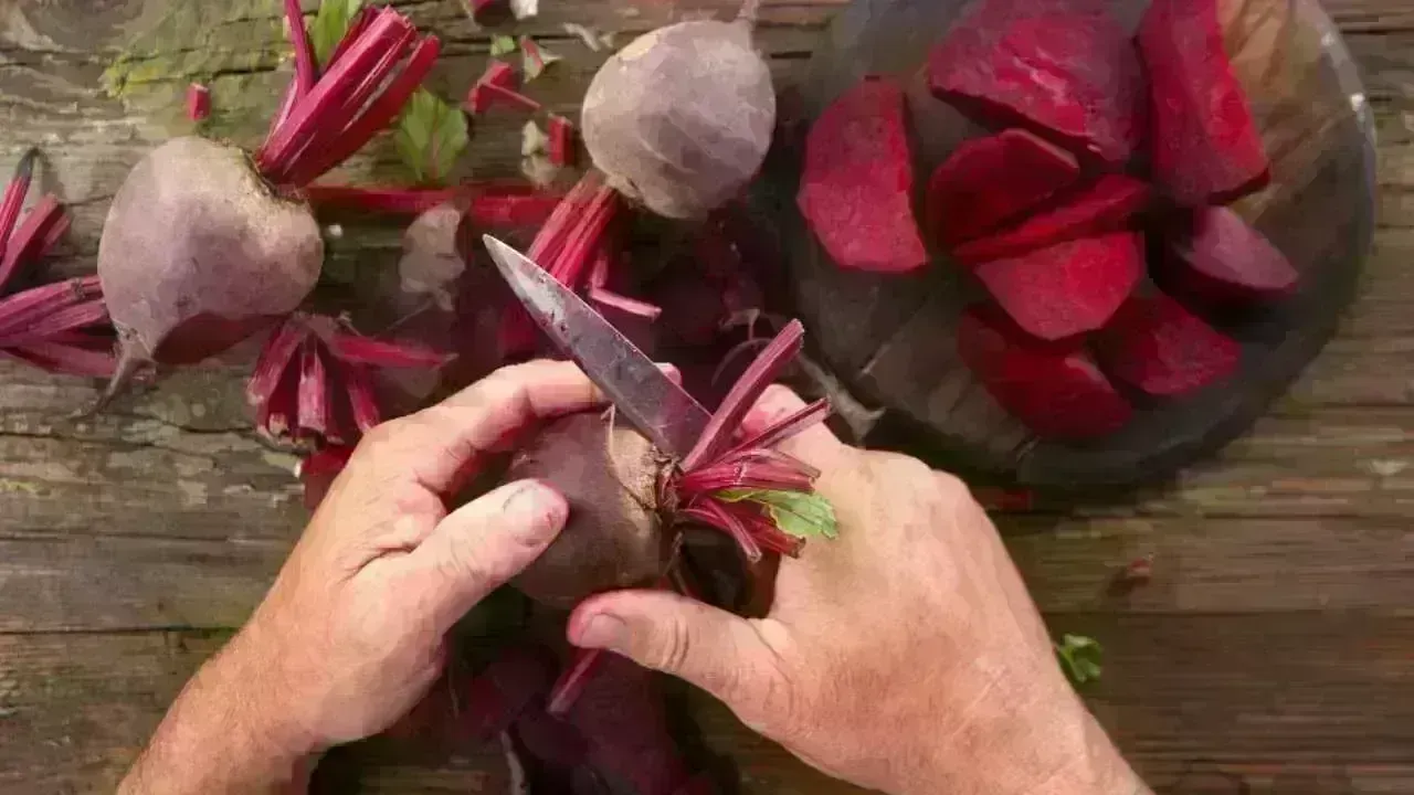 Harnessing the Power of Beetroot for Radiant Skin: Your Essential Guide