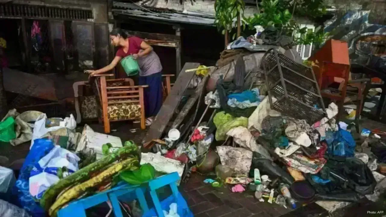 New Landslide Warnings in Sri Lanka as Cyclone Devastation Escalates