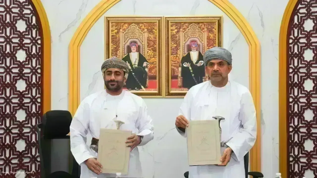 Oman Implements Cutting-Edge Fishing Vessel Tracking System