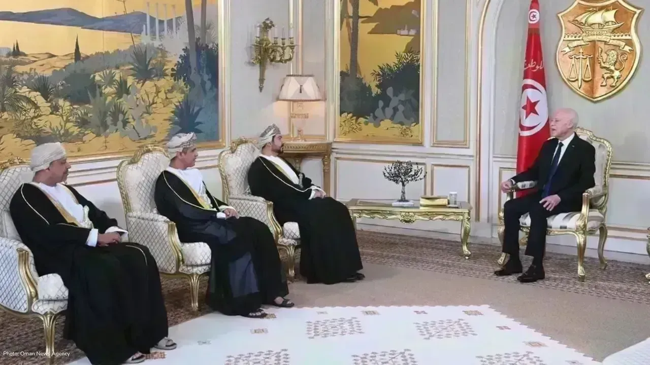 Oman and Tunisia Strengthen Economic Ties during Recent Meeting