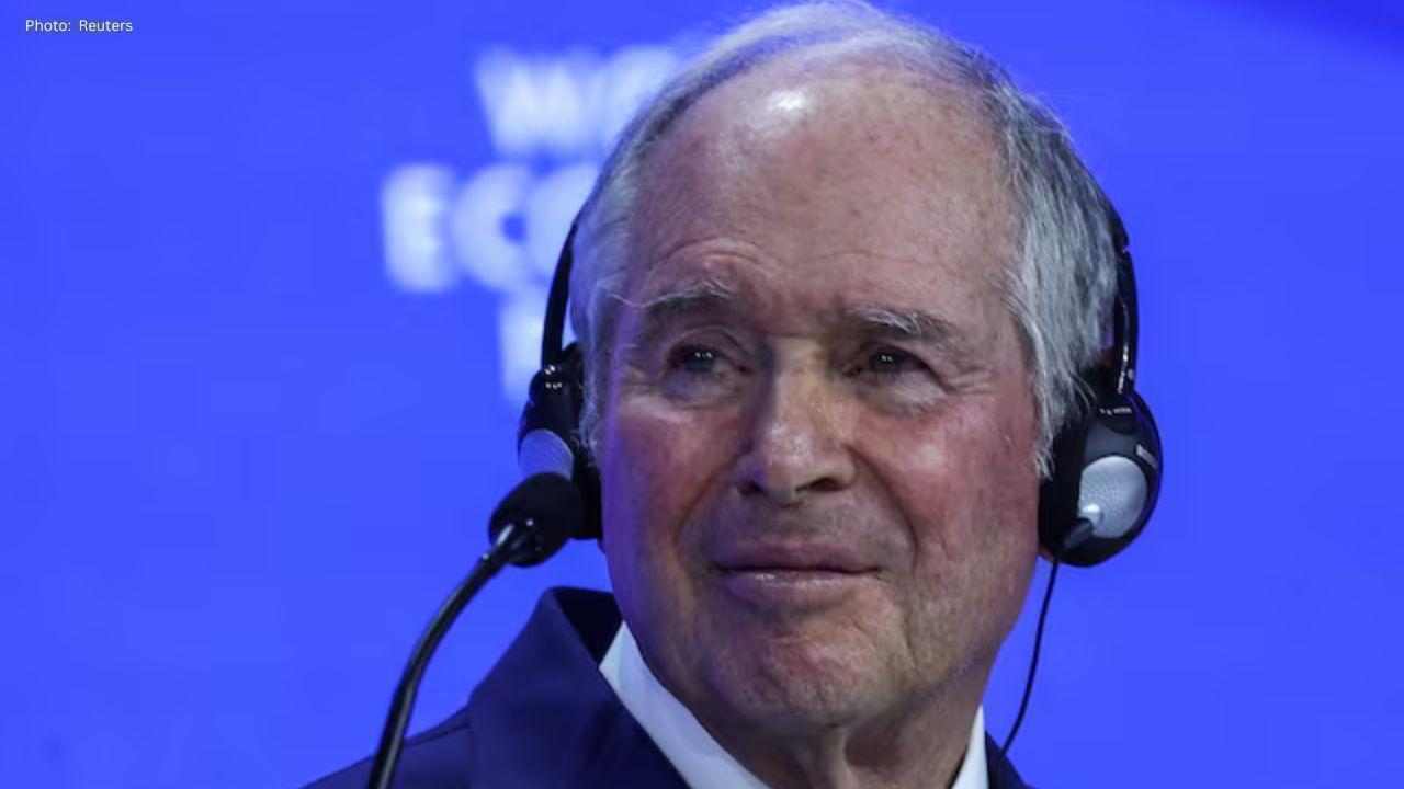 Blackstone Chief Defends Private Credit After Auto Sector Bankruptcies