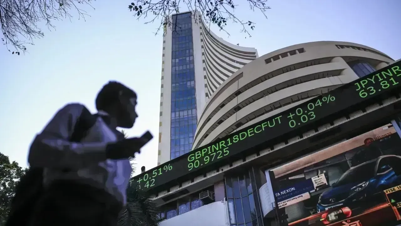 Market Downturn: Sensex Falls 500–700 Points, Nifty Below 26,000