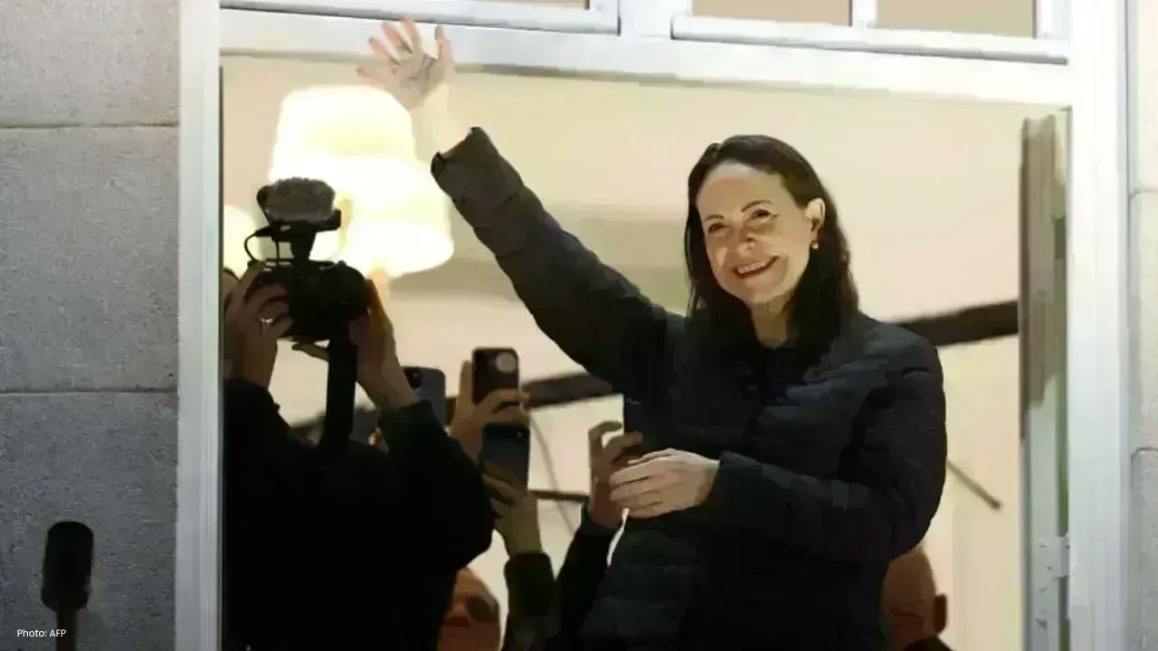 Venezuelan Leader Machado Defies Ban to Receive Nobel Prize