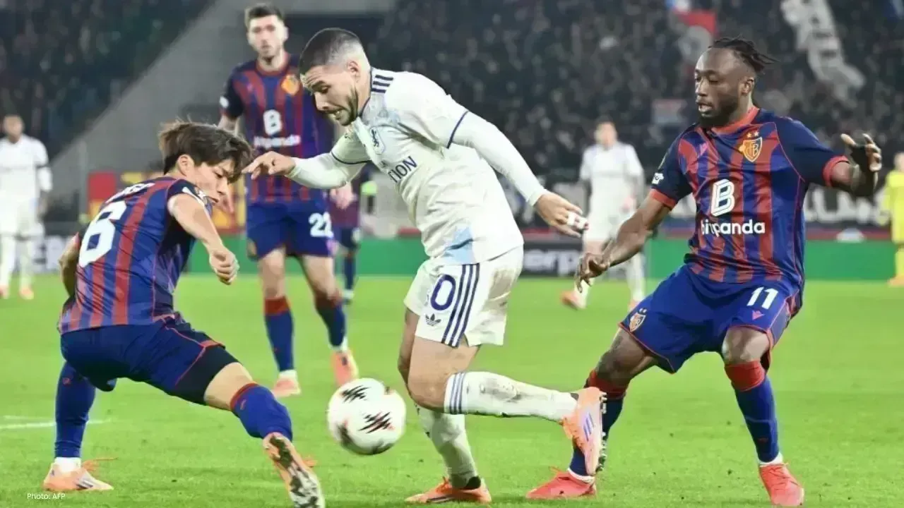 Aston Villa and Nottingham Forest Shine While Celtic and Rangers Stumble in Europe