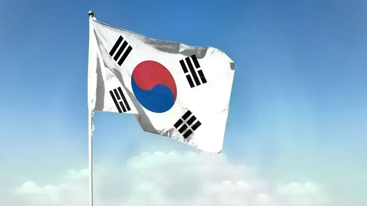 South Korea's Central Bank Addresses Won Weakness and Housing Price Spike