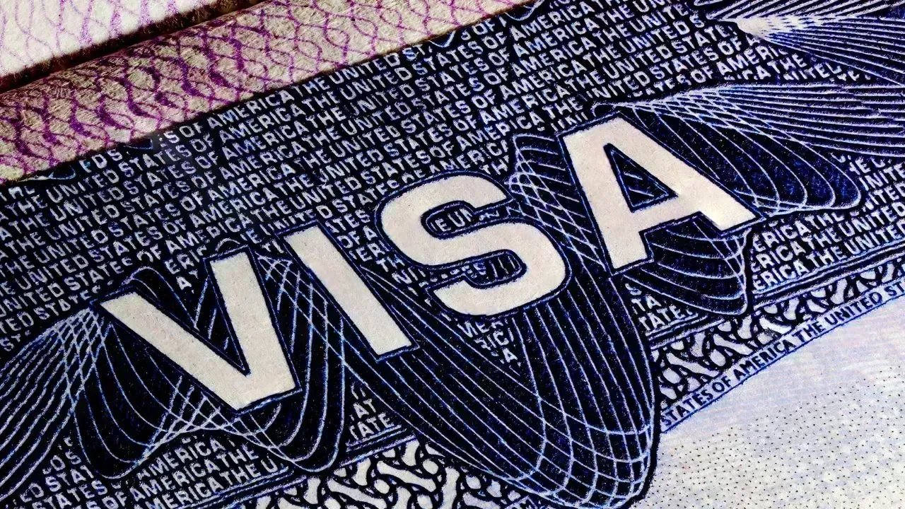 India Closes Visa Centre in Dhaka Amid Heightened Tensions