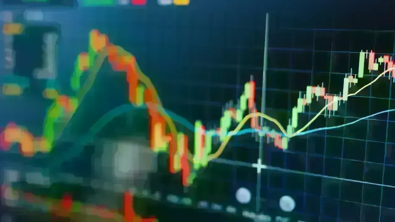 Market Shakes: Sensex Dips 240 Points as Nifty Stays Around 25,750