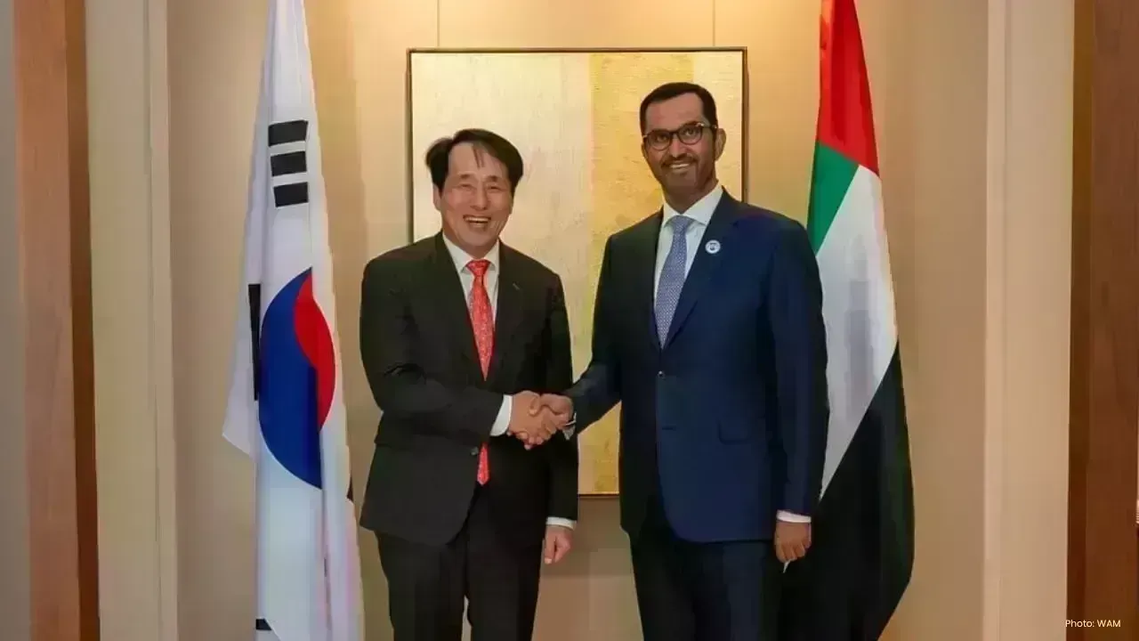 ADNOC Completes $2 Billion Green Loan with K-SURE Support