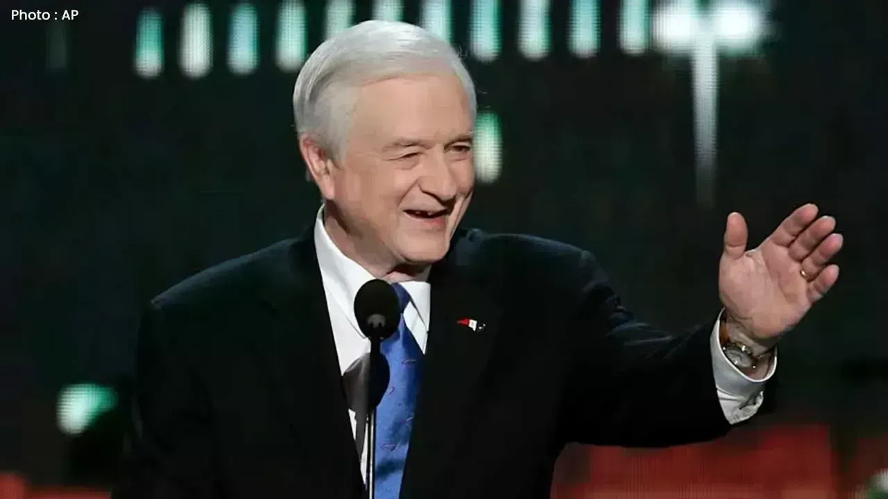 Jim Hunt, Longtime North Carolina Governor, Passes Away at 88