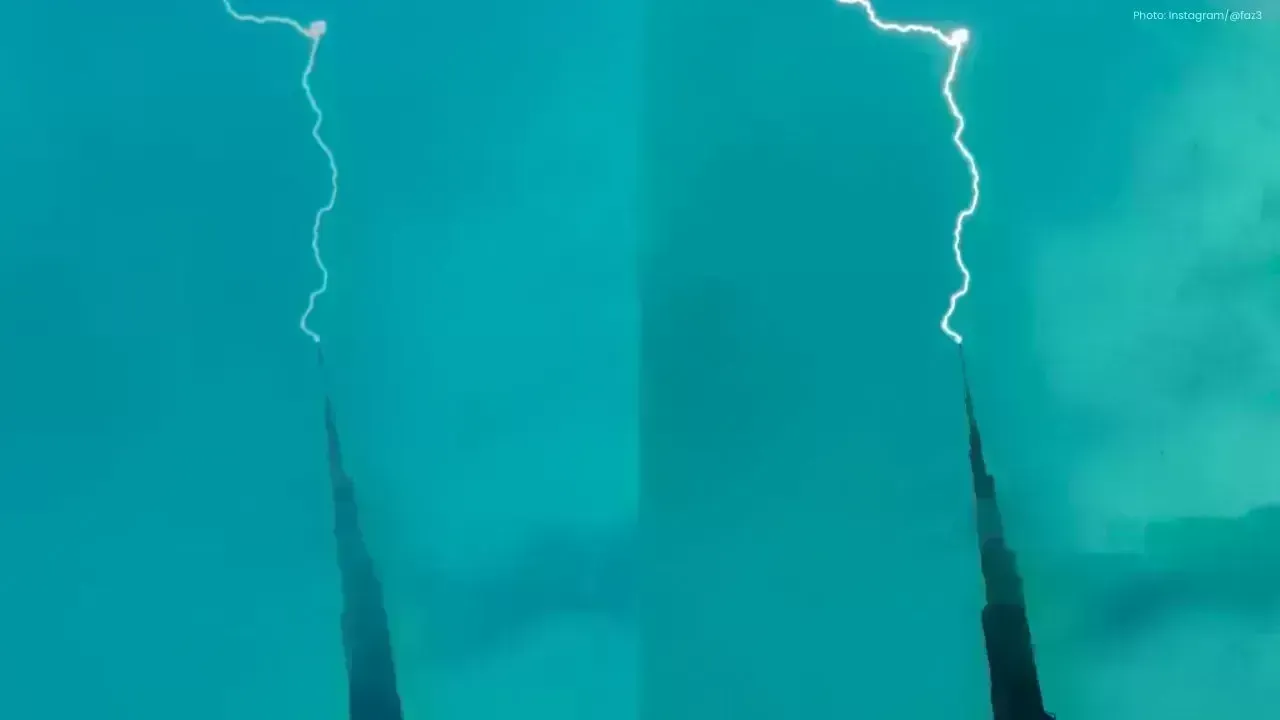 Crown Prince Sheikh Hamdan Captures Lightning Hitting Burj Khalifa