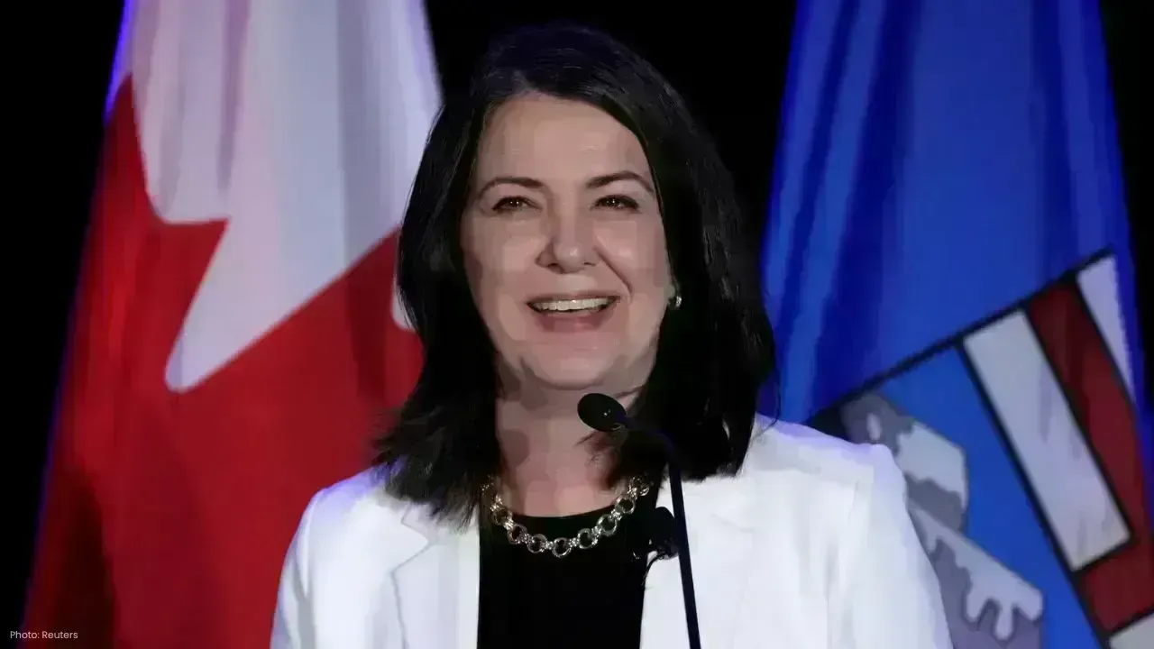 Alberta Panel Advocates for Referendums on Key Provincial Reforms