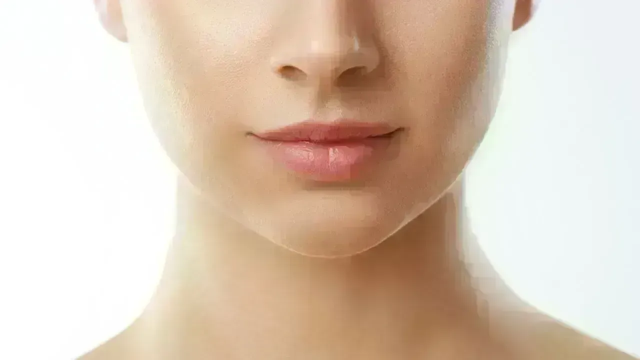 Essential Lip Care: 4 Steps for Soft, Healthy Lips Before Lipstick