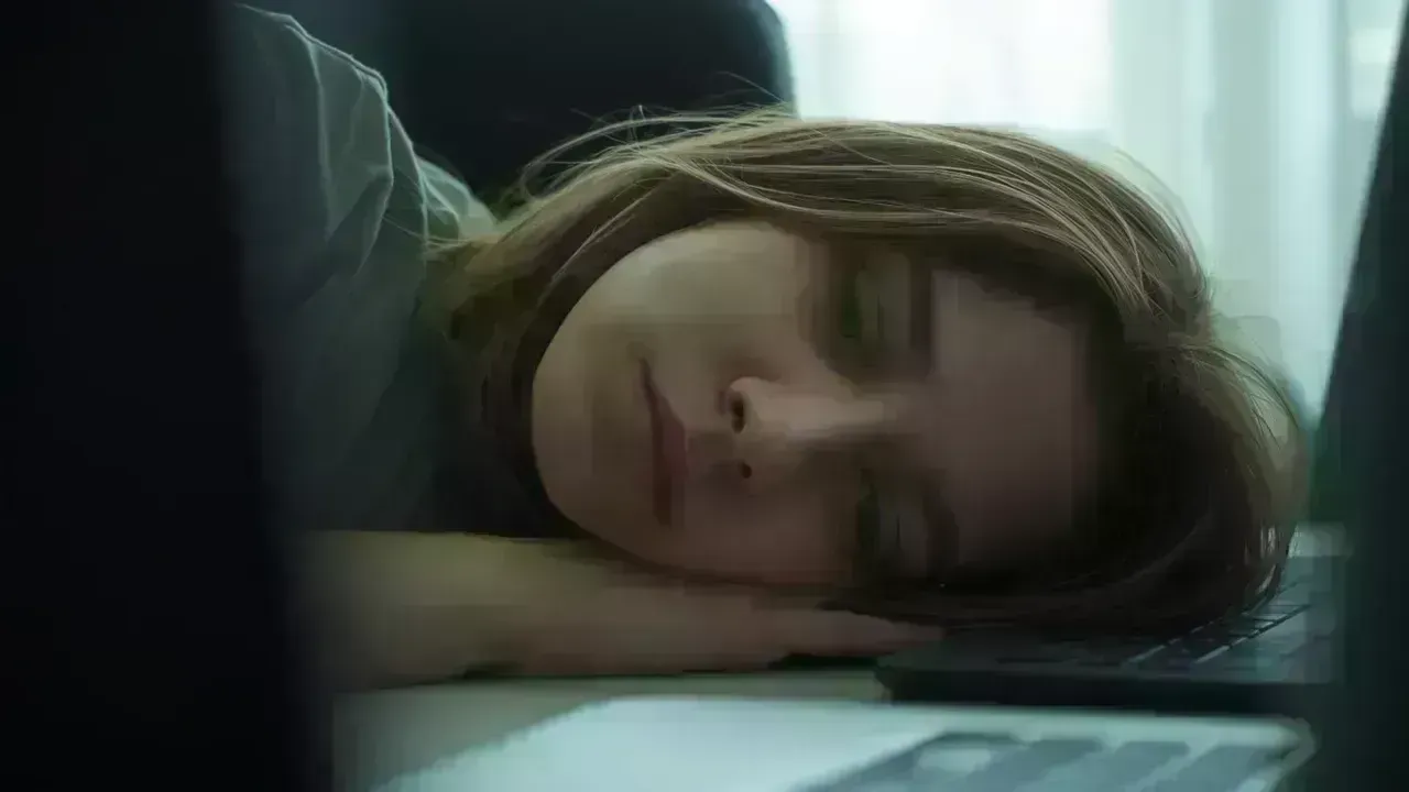 Understanding Unexplained Fatigue: What Really Causes Low Energy Levels