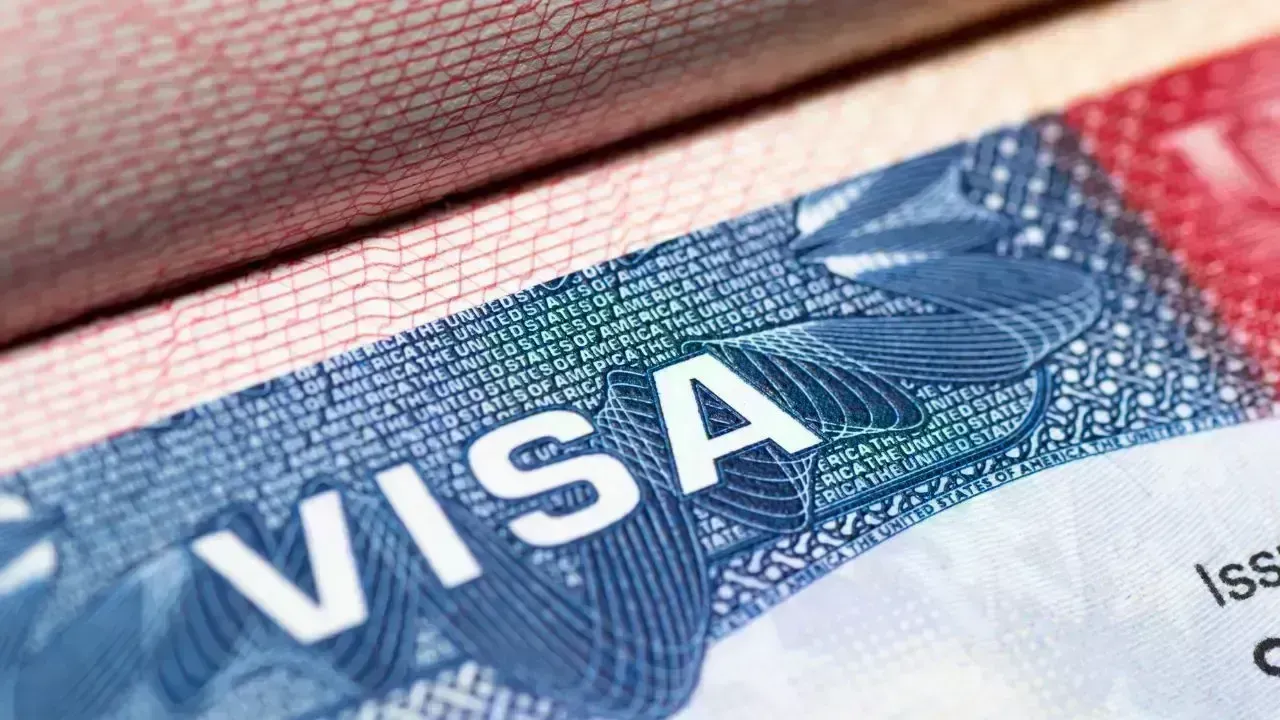 New Social Media Scrutiny for H-1B & H-4 Visa Applicants Announced by US