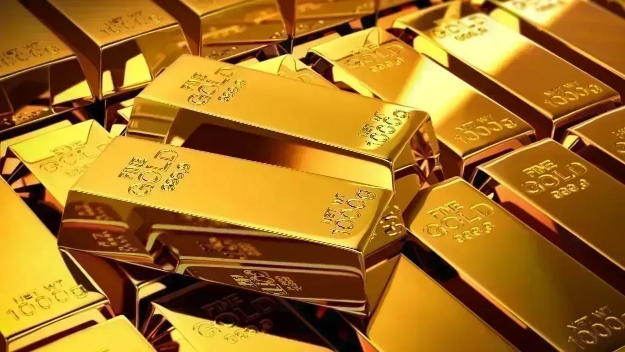 Gold and Silver Prices Soar to New Heights Amid Global Market Strength