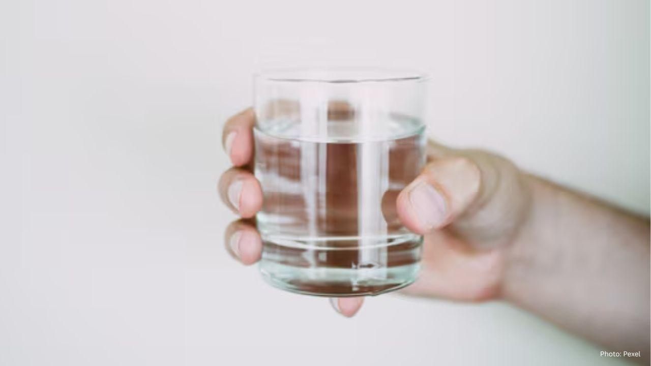 Can Drinking Warm Water for Three Days Help Relieve Constipation? A Doctor Explains