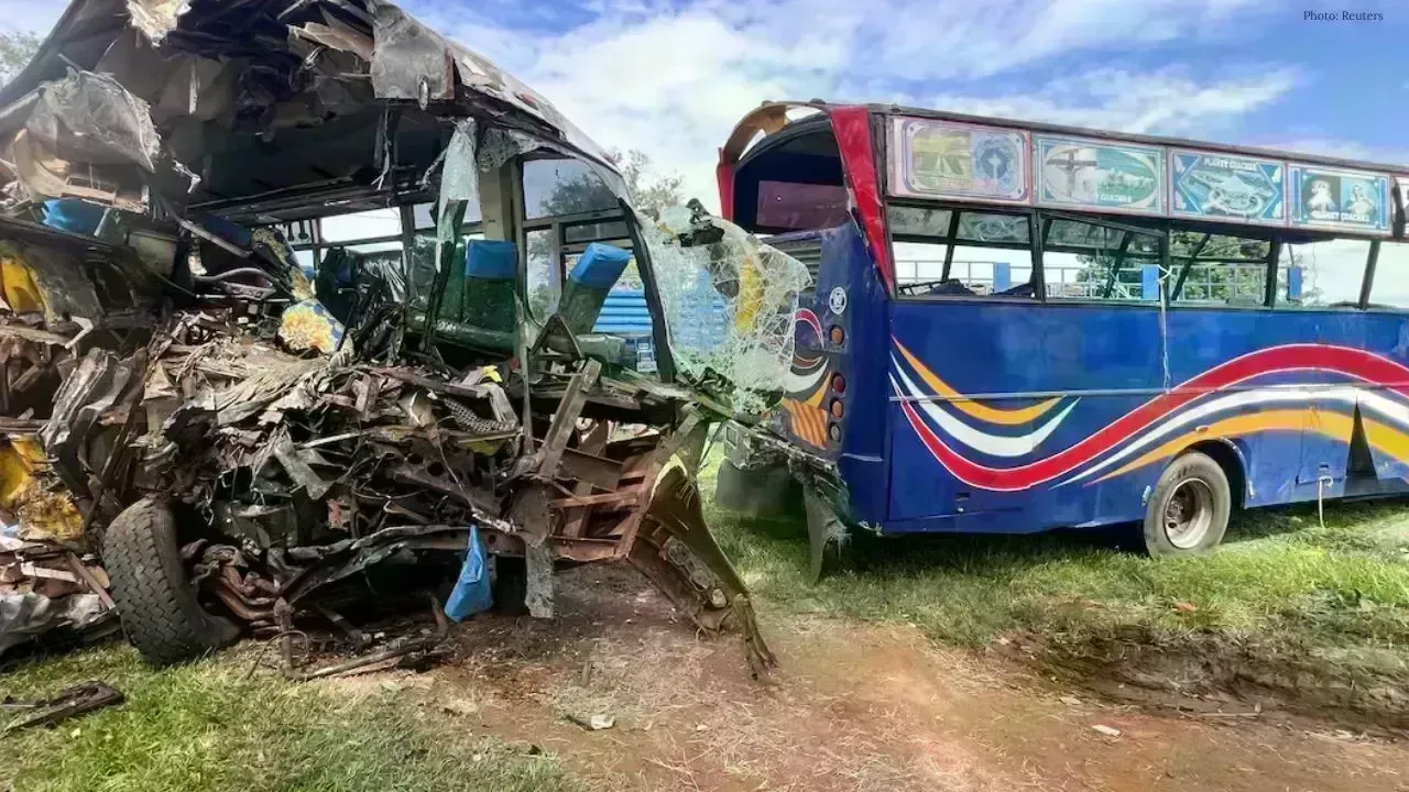 Tragic Bus Accident Claims Seven Lives in Yen Bai, Vietnam