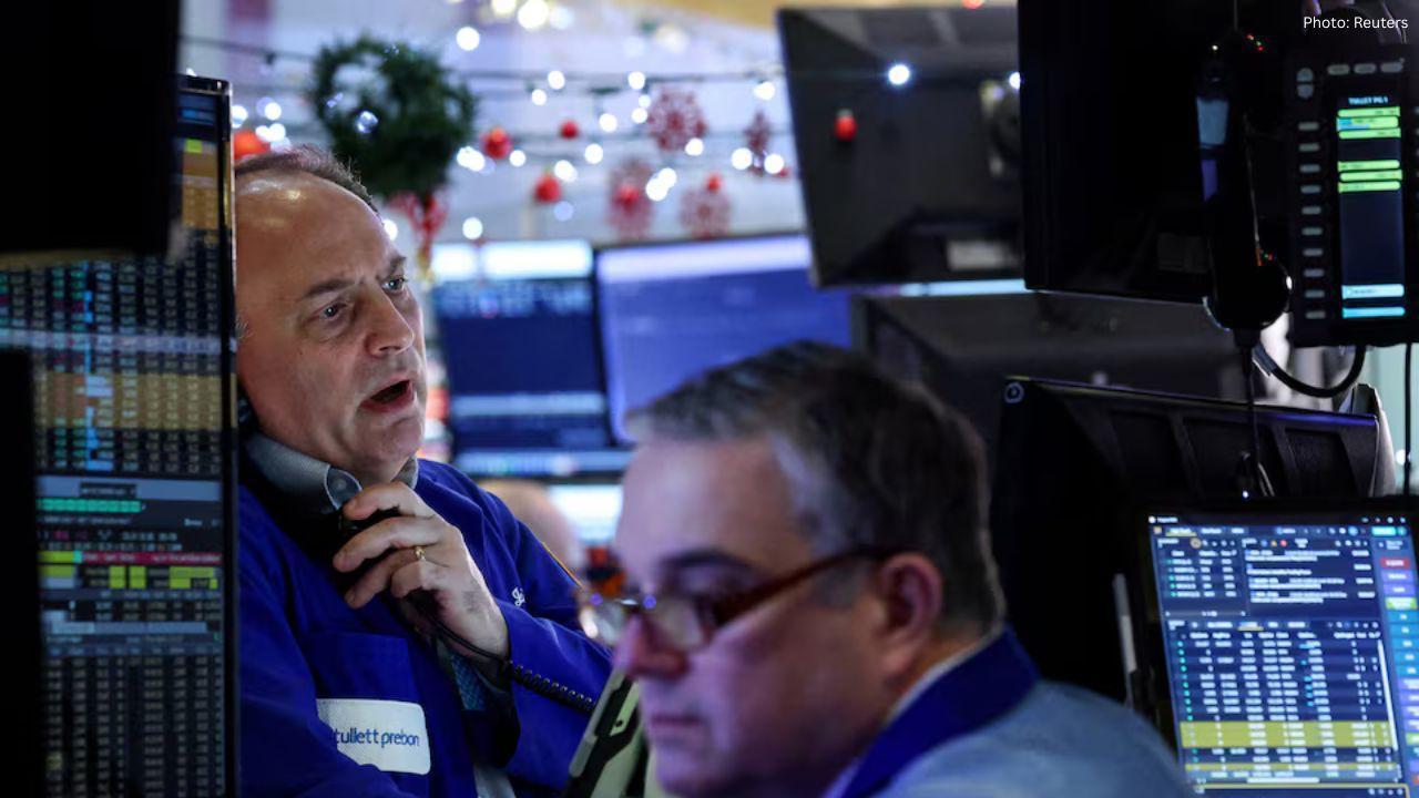 Wall Street Ends Near Record Highs in Quiet Post-Holiday Trading